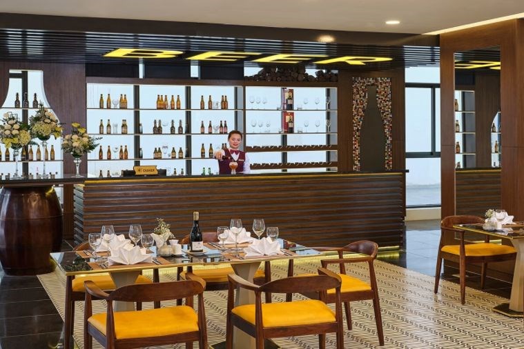 Khách Sạn Senna Huế